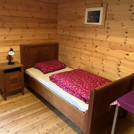 Frühstückspension Tanter Dossa 3*